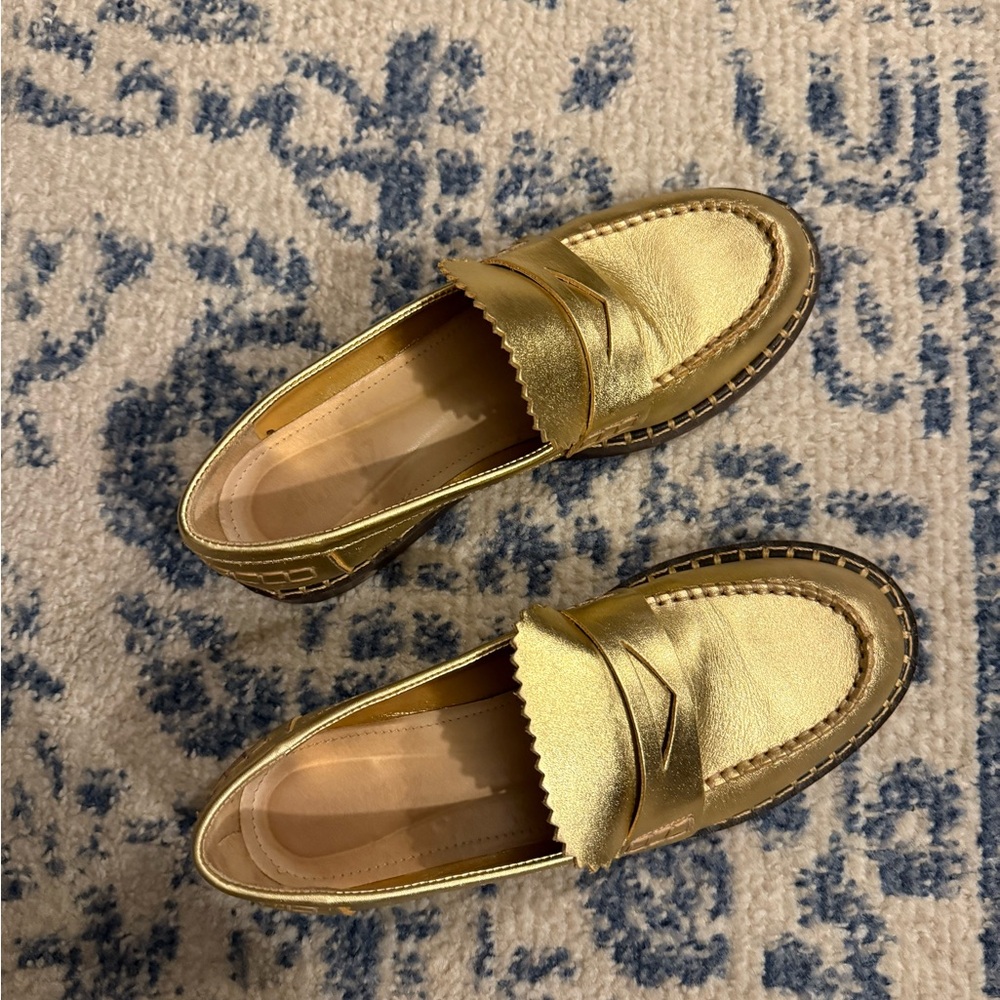Schultz Gold Flats